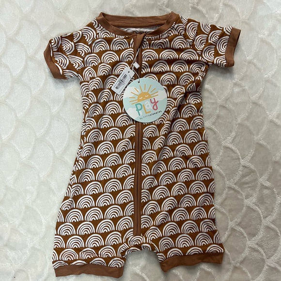 Little Sleepies Rust Rainbow Shorty Romper (old style) - Picture 1 of 1